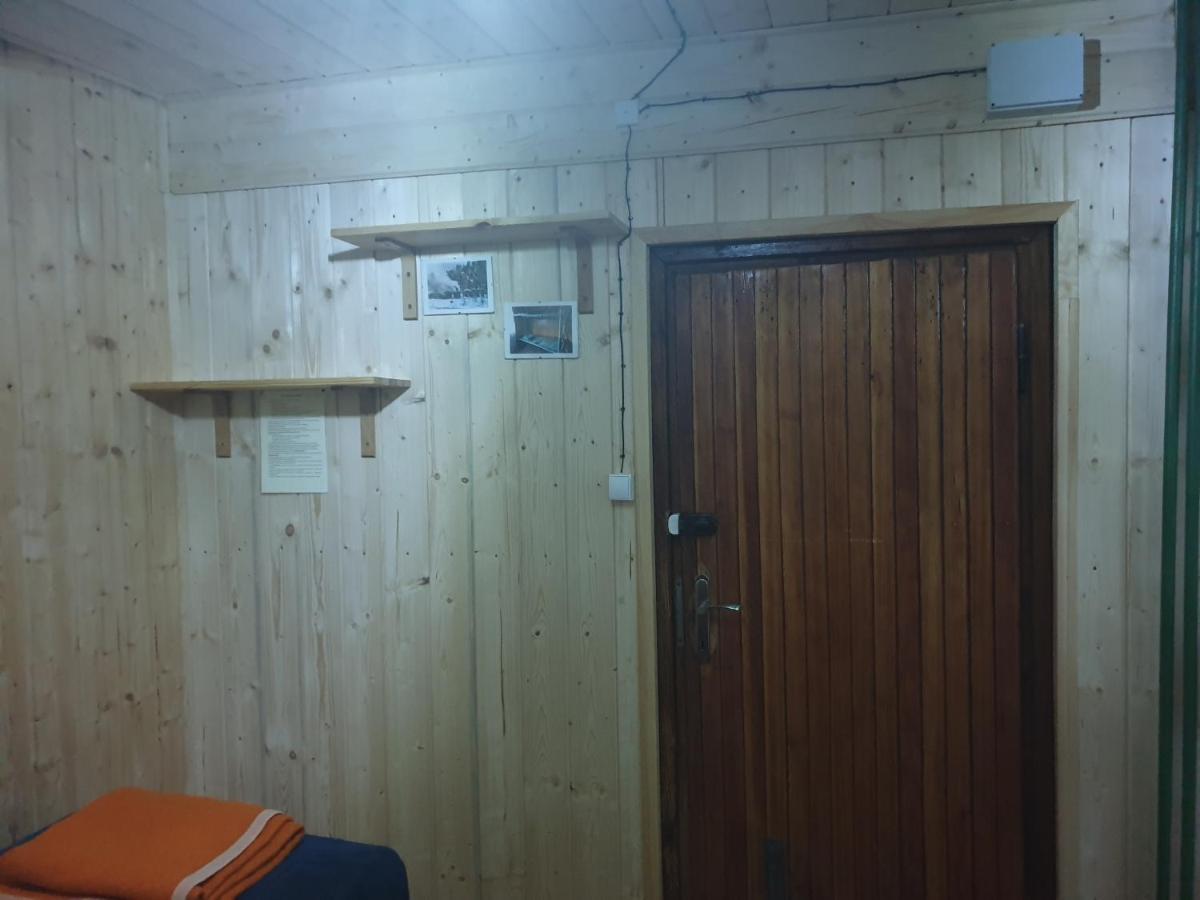 Ostello Bacowka Pttk Jaworzec Wetlina Esterno foto