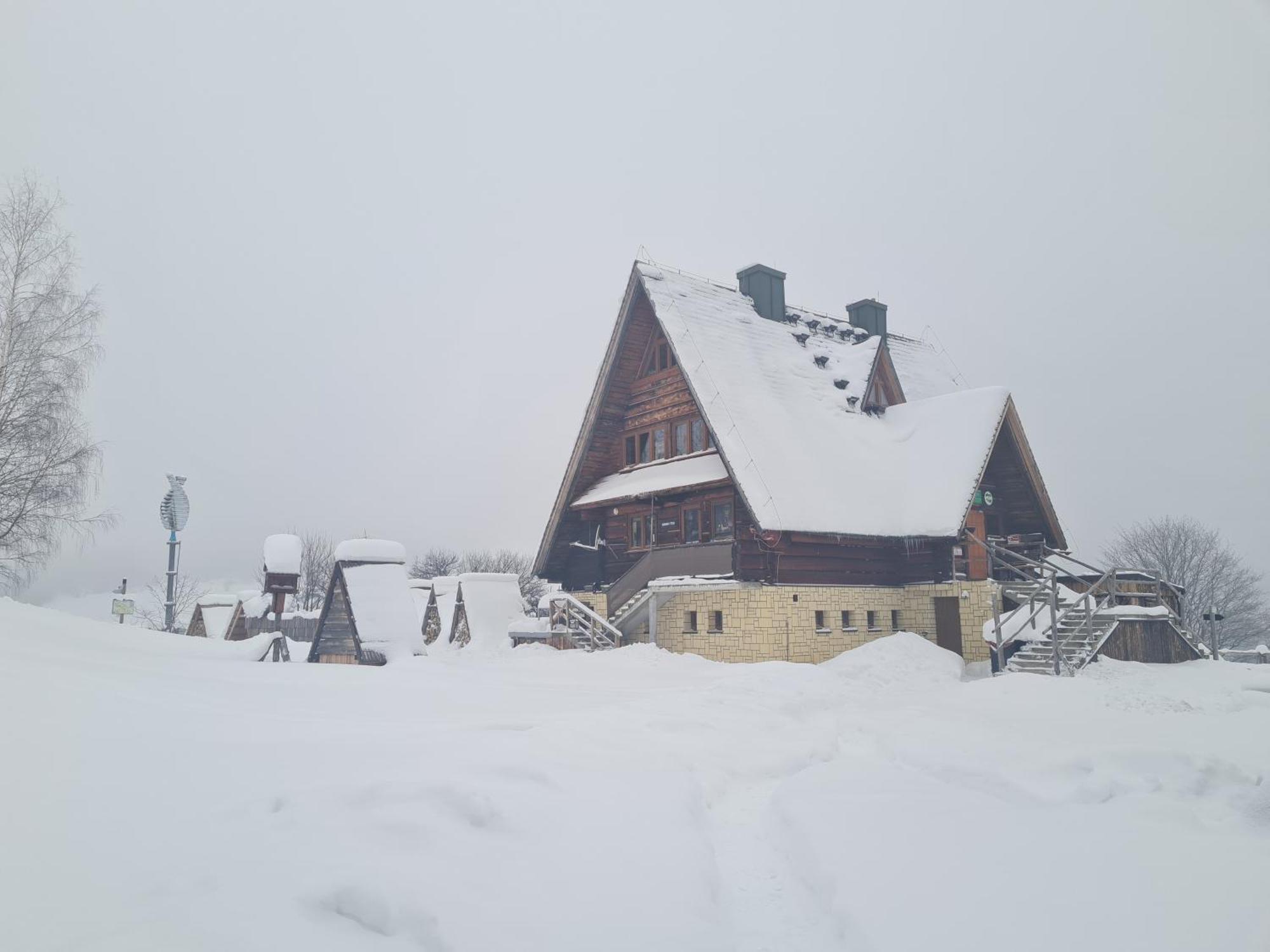 Ostello Bacowka Pttk Jaworzec Wetlina Esterno foto